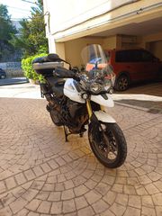 Triumph Tiger 800 2012-thumb-5