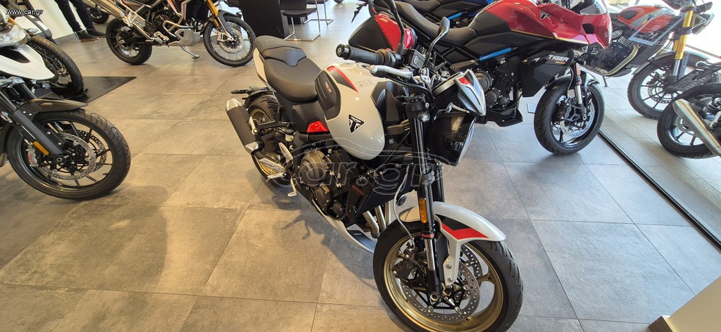 Triumph Trident 800 2026