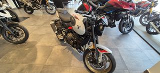 Triumph Trident 800 2026