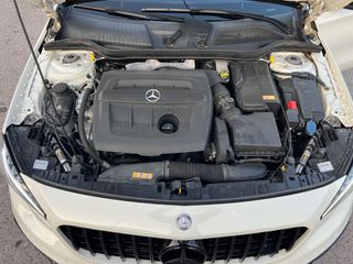 Mercedes-Benz GLA 180 2016 Look AMG-thumb-19