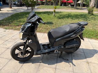 Sym HD2 200 2011