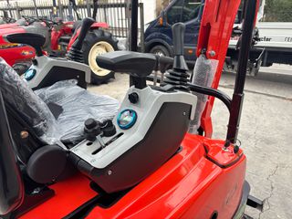 Εκσκαφάκι (διαβολάκι) Hino 2026 ME20 PRO KUBOTA D902-thumb-21