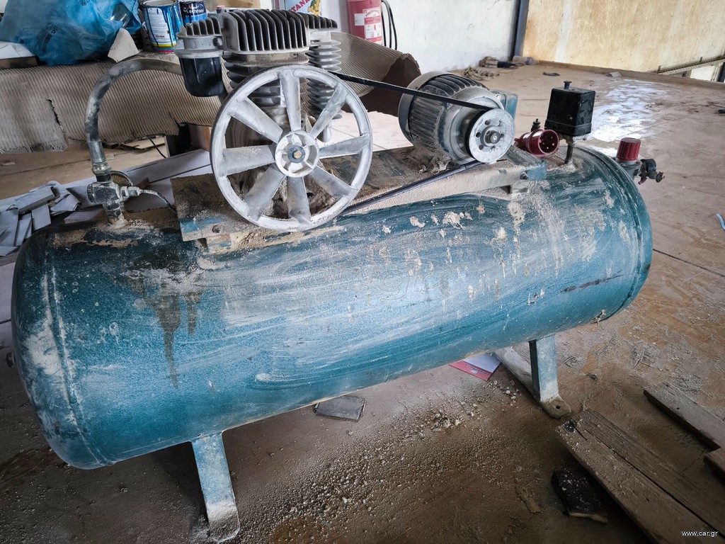 Κομπρεσέρ 250lt Τριφασικό