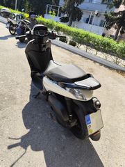 Piaggio Beverly 300 2015-thumb-5