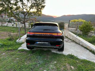 Porsche Macan 2020-thumb-6