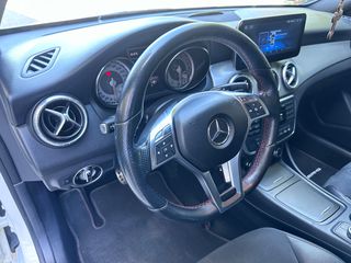 Mercedes-Benz CLA 200 2015 AMG LOOK-thumb-9