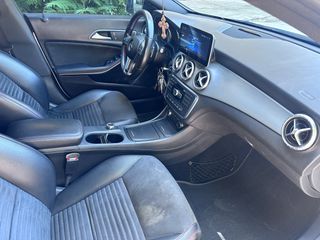 Mercedes-Benz CLA 200 2015 AMG LOOK-thumb-16
