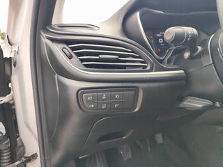 Fiat Tipo 2018 1.6 JTDM LOUNGE! FULL EXTRA!-thumb-20