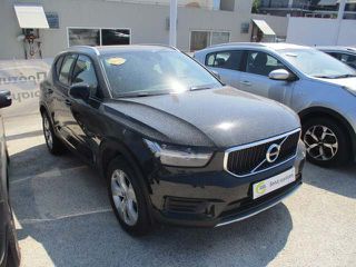Volvo XC40 2018 MOMENTUM