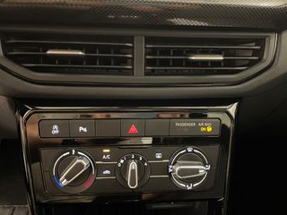 Volkswagen T-Cross 2025 1.0TSI LIFE 95PS ΜΕ ΕΓΓΥΗΣΗ VW JOY-thumb-24