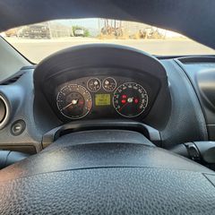 Ford Fiesta 2007-thumb-10
