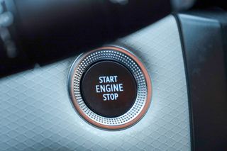 Renault Captur 2020 1.6 E-Tech Plug-In Hybrid 160hp Intens *Panorama*-thumb-25