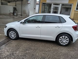Volkswagen Polo 2018-thumb-4