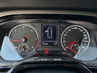 Volkswagen Polo 2018-thumb-7