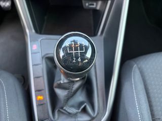 Volkswagen Polo 2018-thumb-10
