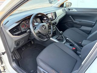 Volkswagen Polo 2018-thumb-13