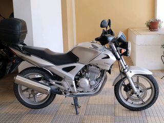 Honda CBF 250 2006-thumb-2