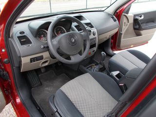 Renault Megane 2005 MEGANE 1.6 16V 115HP Clima-thumb-8