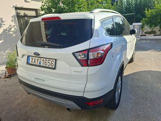 Ford Kuga 2019-thumb-1