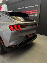 Ford Mustang Mach-E 2023 AWD / PANORAMA / 351 hp-thumb-4