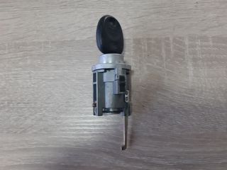 Αφαλός Κλειδαριάς Μίζας Με Κλειδί 81900-2DA50 Hyundai Elantra 2000-2007