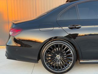Mercedes-Benz E 300 2020 *AMG LINE*PANORAMA*E63 LOOK*-thumb-13