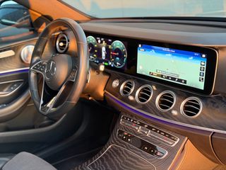 Mercedes-Benz E 300 2020 *AMG LINE*PANORAMA*E63 LOOK*-thumb-20