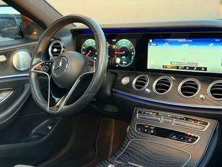 Mercedes-Benz E 300 2020 *AMG LINE*PANORAMA*E63 LOOK*-thumb-25