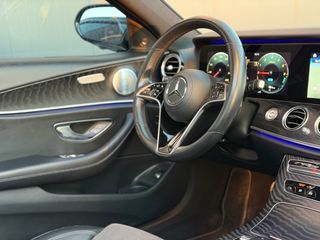 Mercedes-Benz E 300 2020 *AMG LINE*PANORAMA*E63 LOOK*-thumb-26