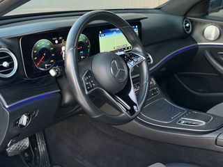 Mercedes-Benz E 300 2020 *AMG LINE*PANORAMA*E63 LOOK*-thumb-30