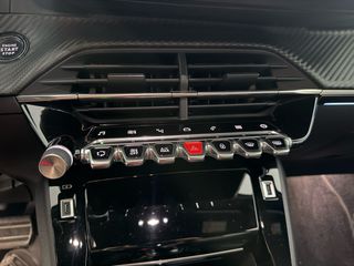 Peugeot 208 2019 Gt line-thumb-12