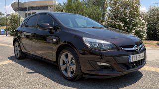 Opel Astra 2015-thumb-2
