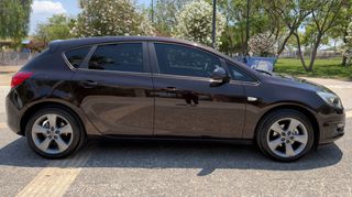 Opel Astra 2015-thumb-6