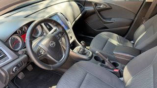Opel Astra 2015-thumb-31
