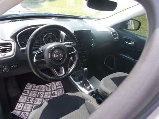Jeep Compass 2017 4X4 AUTO-thumb-5