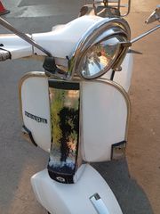 Piaggio Vespa 1982 P150e-thumb-1