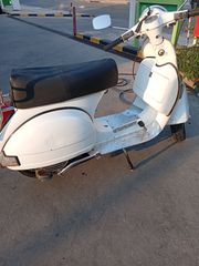 Piaggio Vespa 1982 P150e-thumb-4