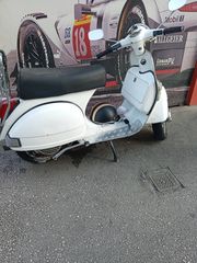 Piaggio Vespa 1982 P150e-thumb-11