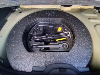 Citroen C3 Picasso 2016 1.2 e-THP CONFORT-thumb-35