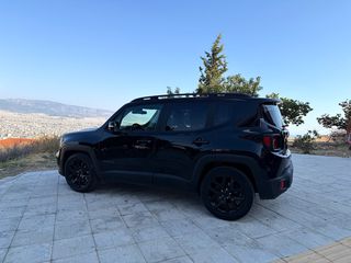 Jeep Renegade 2018 TGDi Night Eagle 4x2-thumb-3