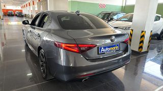Alfa Romeo Giulia 2021 Lusso jtd Leather Navi / 6 Χρόνια Δωρεάν Service-thumb-6