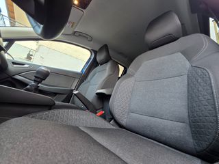 Renault Clio 2022 1.0 TCE INTENS-thumb-40