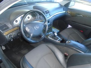Mercedes-Benz E 200 2004 AVANTGARDE KOMPRESSOR-thumb-15