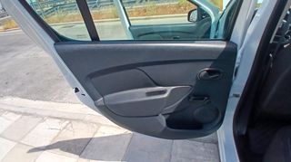 Dacia Sandero 2018 1.0 sce Essential-thumb-25