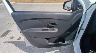 Dacia Sandero 2018 1.0 sce Essential-thumb-26