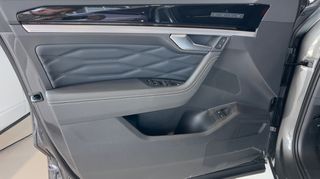 Volkswagen Touareg 2026 Elegance 3.0 V6 eHybrid 4MOTION 340 PS-thumb-6