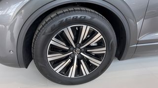 Volkswagen Touareg 2026 Elegance 3.0 V6 eHybrid 4MOTION 340 PS-thumb-14