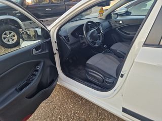 Hyundai i 20 2015 ACTIVE 1.4 CRDI STYLE FOUL EXTRA PANORAMA-thumb-11