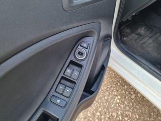 Hyundai i 20 2015 ACTIVE 1.4 CRDI STYLE FOUL EXTRA PANORAMA-thumb-12