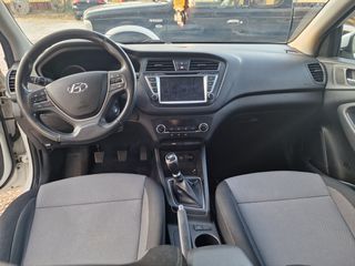 Hyundai i 20 2015 ACTIVE 1.4 CRDI STYLE FOUL EXTRA PANORAMA-thumb-22